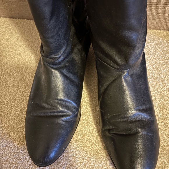 Elegant Black Women's Boots - Picture 2 of 11